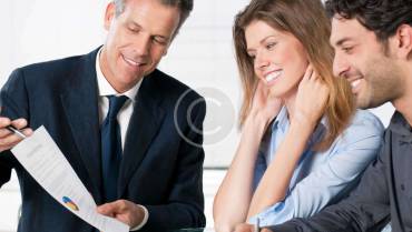 Los uruguayos contrataron más seguros en el semestre